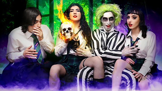 Beetlejuice回来了,这次是和年轻和老年表演者一起的色情恶搞。