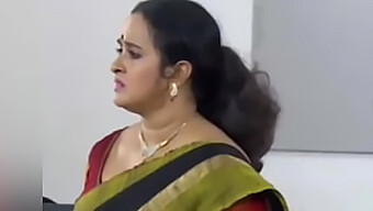 Indian Aunty With Big Boobs And Big Ass