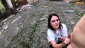 Polina'Nın Anal Uyarım Ve Prostat Masajı Da Dahil Olmak Üzere Halka Açık Ve Amatör Ortamlarda Yer Aldığı Bdsm Doruk Sahneleri Koleksiyonu