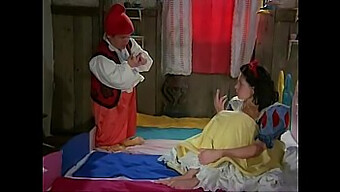 Sexual Encounter Between Snow White And Seven Dwarfs